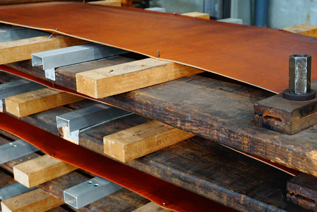 Cuir sellier - Cuir pré étiré - Tannerie Radermecker